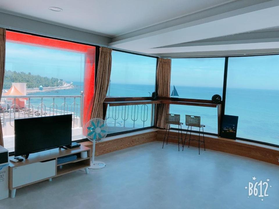 Seaside Sunrise Pension Donghae Quarto foto